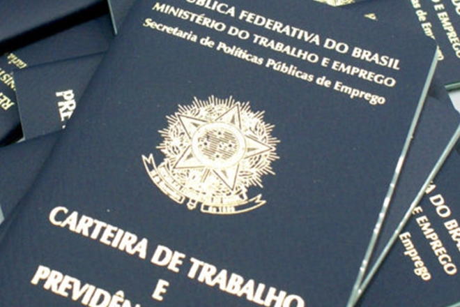 Reforma trabalhista recebe 844 emendas; relatório deve ser apresentado na quarta