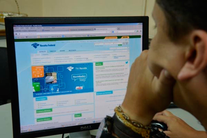 Programa para fazer declaração do Imposto de Renda está disponível a partir de hoje