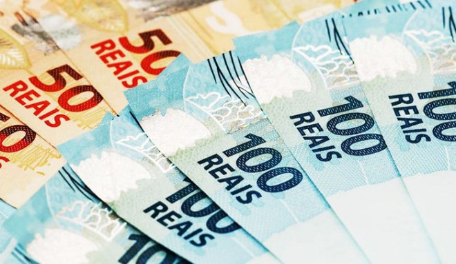 Salário mínimo em fevereiro deveria ser de R$ 3.658,72, segundo Dieese