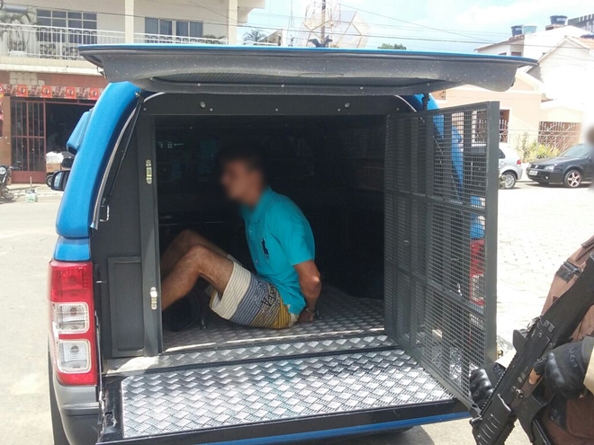 Condutor foge de blitz, é perseguido e abordado em Livramento