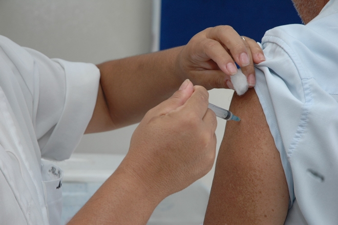 Mobilização nacional de vacinação contra gripe começa nesta segunda-feira