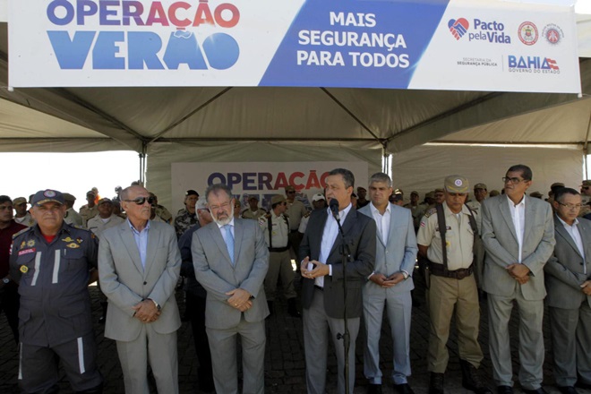 Rui anuncia concurso com 2,8 mil vagas para PM e Bombeiros