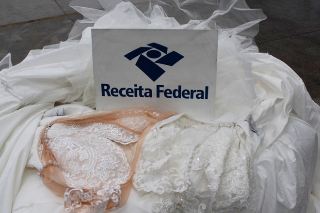 Vestidos avaliados em R$ 48 mil são apreendidos no Aeroporto de Salvador