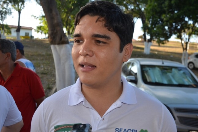 "Bahia vive a pior seca dos últimos 100 anos", diz Vitor Bonfim