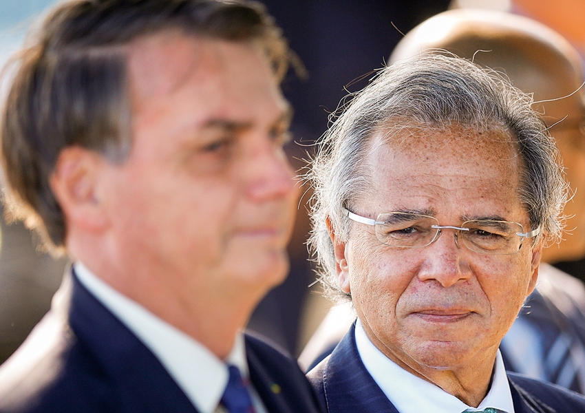 Adversários de Guedes pressionam por atitude de Bolsonaro contra ministro