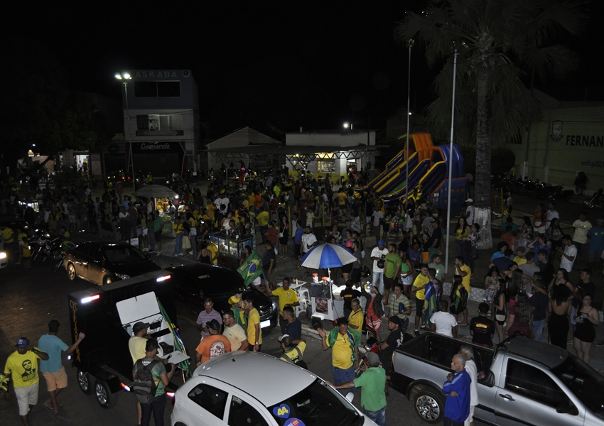 Apoiadores de Bolsonaro fazem carreata em Livramento no feriado de 7 de setembro