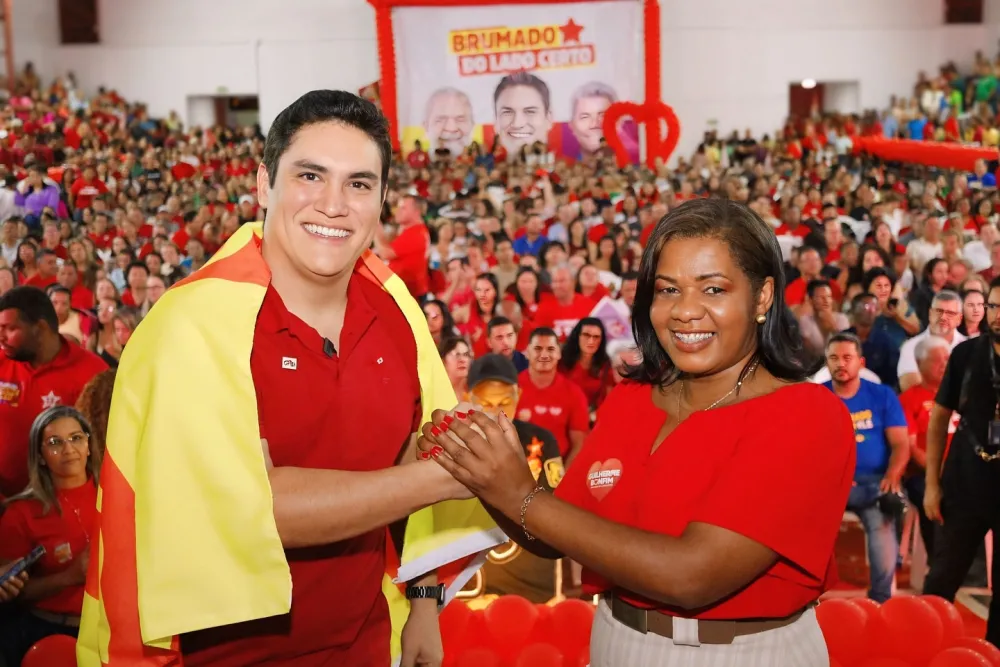 Convenção Homologa Candidaturas de Guilherme Bonfim e Neidinha para Prefeitura de Brumado