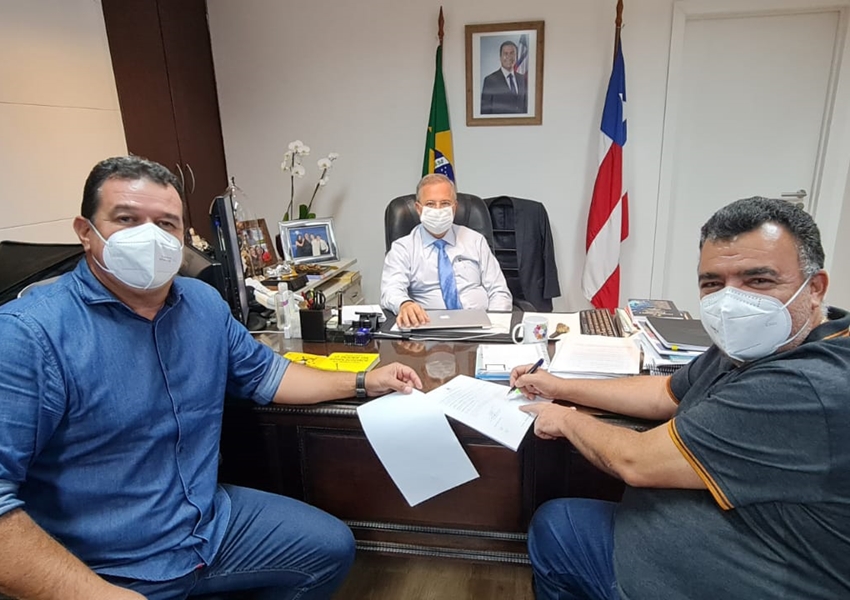 Deputado Marquinho Viana consegue equipamentos e novos credenciamentos para o Hospital de Livramento