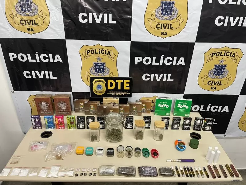 Polícia Civil apreende drogas sintéticas e maconha kush em festas privadas em Feira de Santana