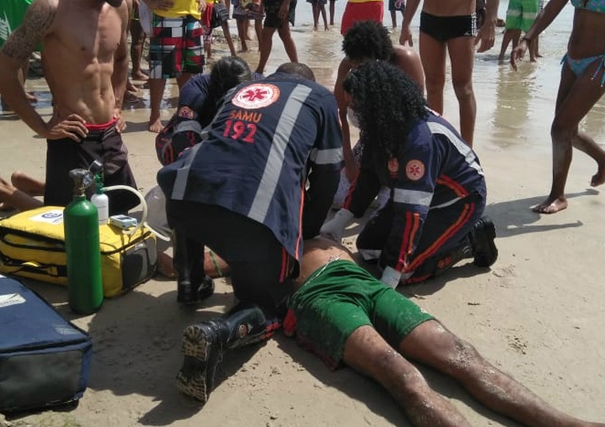 Homem de 52 anos morre afogado em praia de Ilhéus, no sul da Bahia