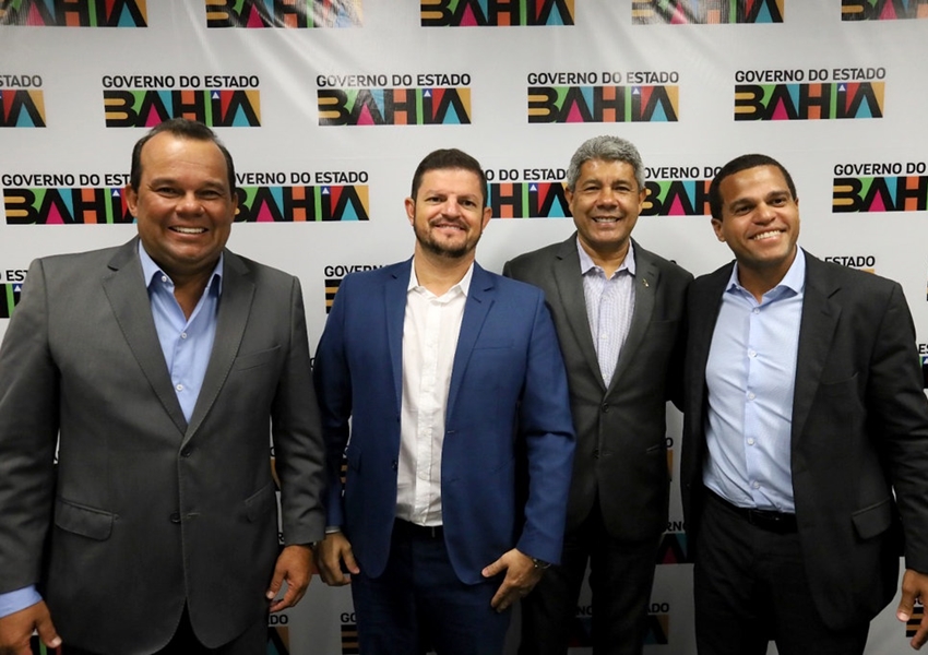 Governador reúne prefeitos para reforçar a representatividade dos municípios e da Federação de Consórcios 