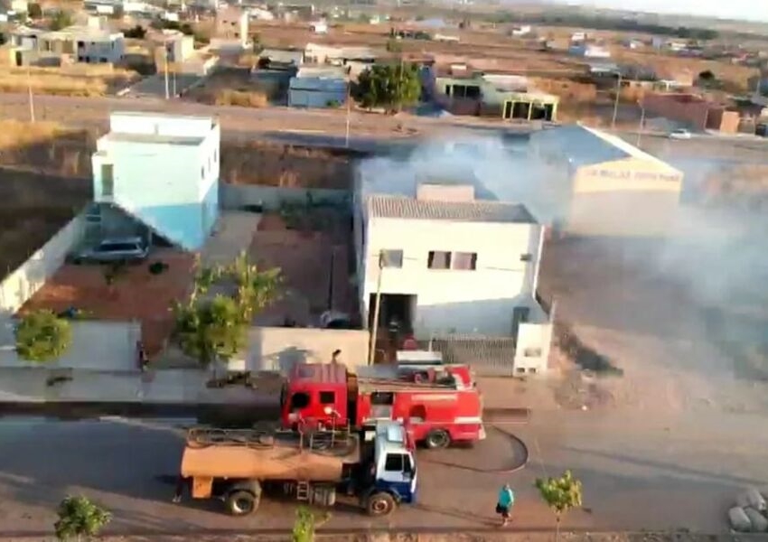 Incêndio atinge depósito de algodão em Luís Eduardo Magalhães