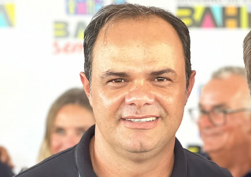 Vereador Célio Evangelista providencia Carro-Pipa para Comunidade de Casa de Telha