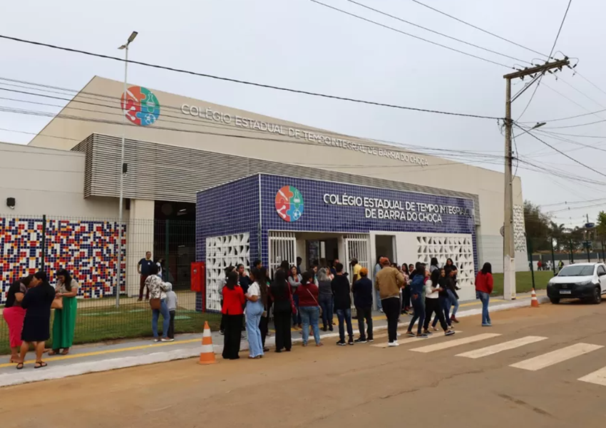 Barra do Choça: Governo do Estado inaugura colégio de tempo integral e outros equipamentos