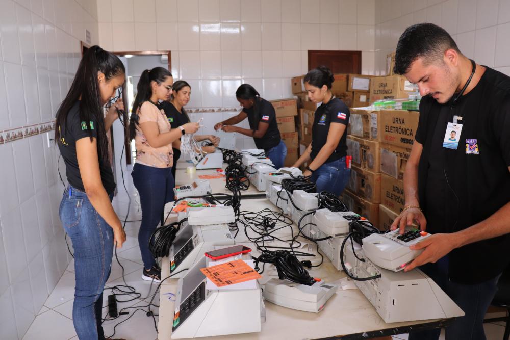 TRE-BA dá início a inseminação de urnas eletrônicas em Livramento de Nossa Senhora