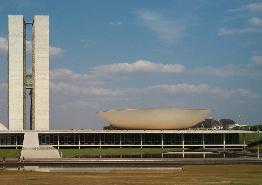 Câmara aprova Medida Provisória que fixou salário mínimo em R$ 1.212