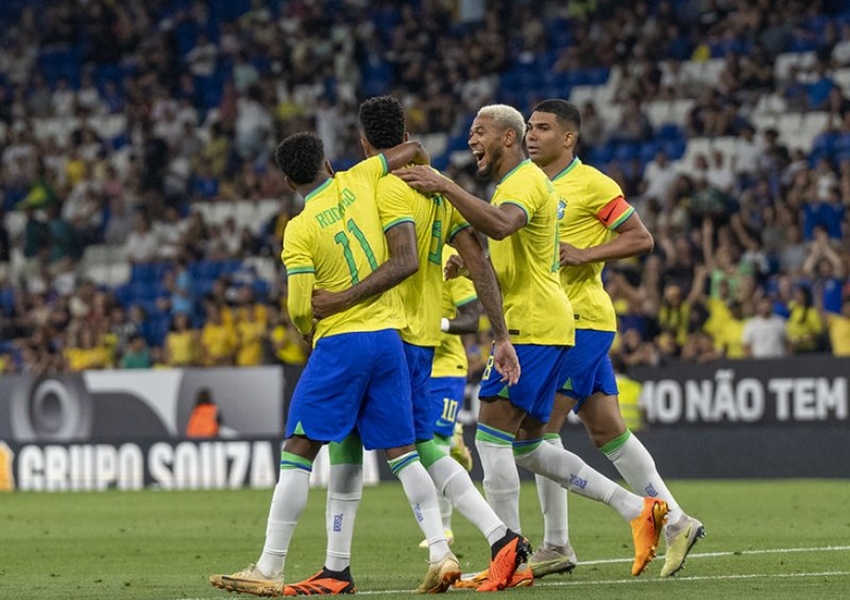 Brasil faz último amistoso antes de estreia na Eliminatórias da Copa