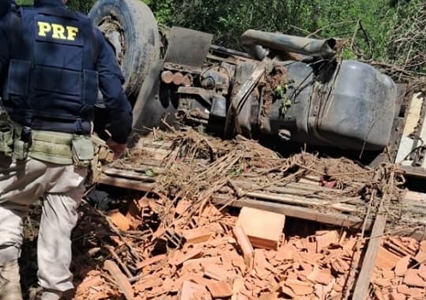 Motorista Morre em Acidente na BR-101 ao Perder Controle de Caminhão em São Gonçalo dos Campos