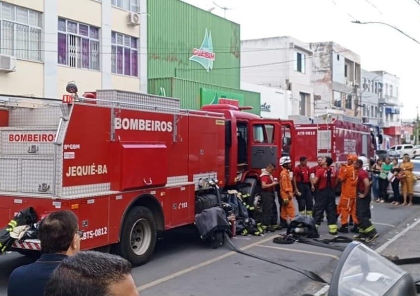 Incêndio causa cancelamento de sessão na Câmara de Vereadores de Jequié