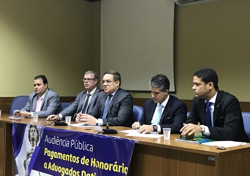 Deputado Luciano Ribeiro: Honorário a Advogados Dativos em debate