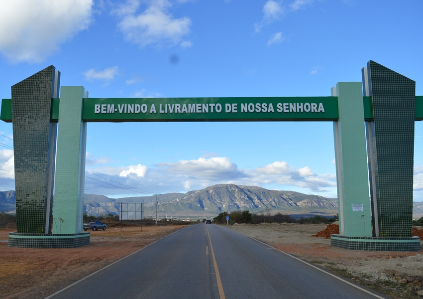 Pesquisa ‘suspeita’ vira motivo de piadas em Livramento de Nossa Senhora