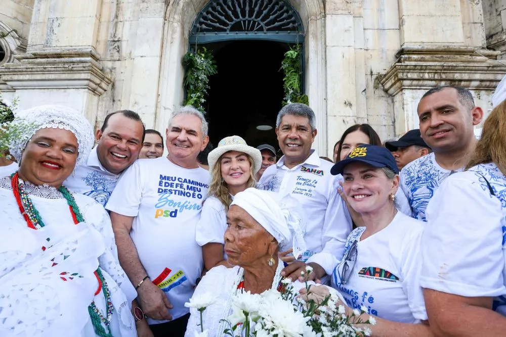 Deputada participa da tradicional Lavagem do Bonfim e afirma que segue na disputa pela Presidência da ALBA 