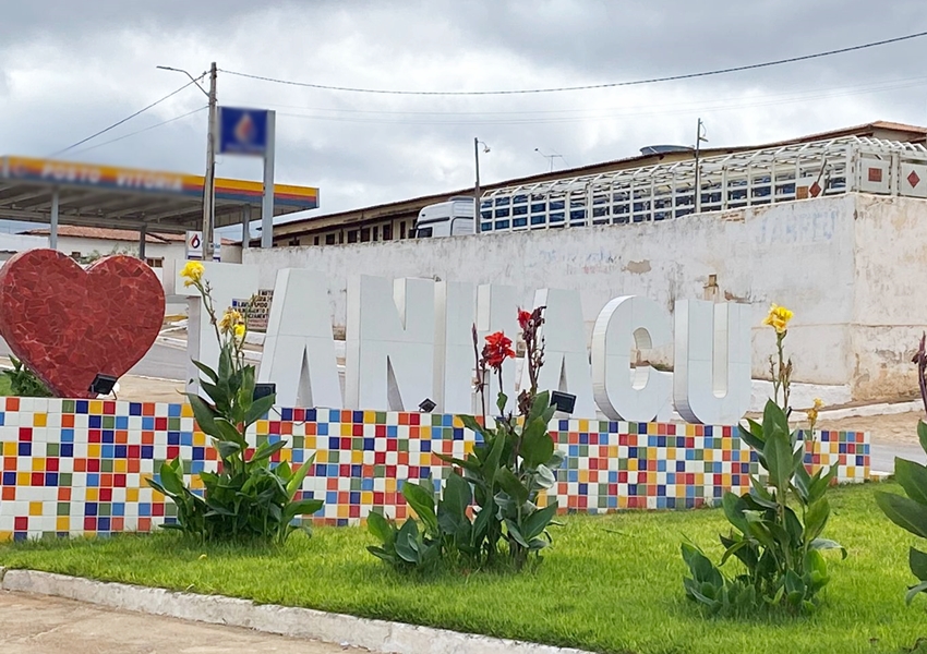 Tanhaçu: Vereadores protocolam CPI para investigar prefeito sobre irregularidades em Kits Humanitários