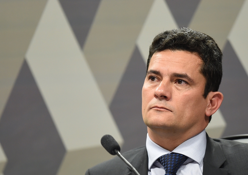 Justiça Federal mantém Moro no caso em que Lula é acusado de receber propina de empreiteira