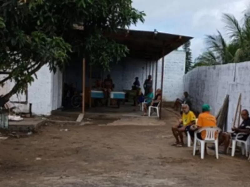 Quatro pessoas presas por cárcere privado em centro irregular de recuperação de idosos em Feira de Santana