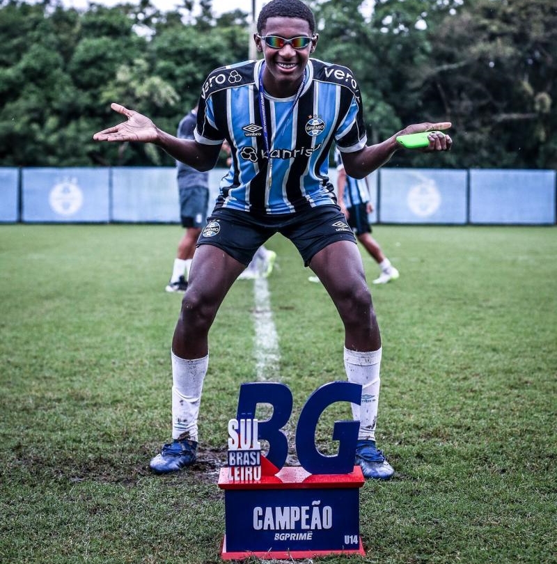 Atleta Livramentense Juan Santos brilha no Grêmio Sub-14 e conquista competição sulista