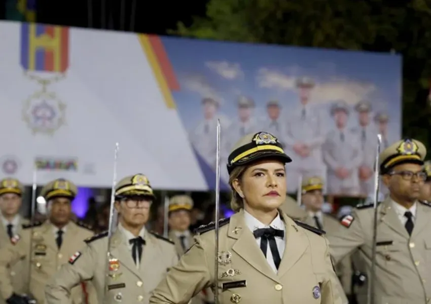 Polícia Militar da Bahia celebra 200 anos com homenagens e desfile em Salvador