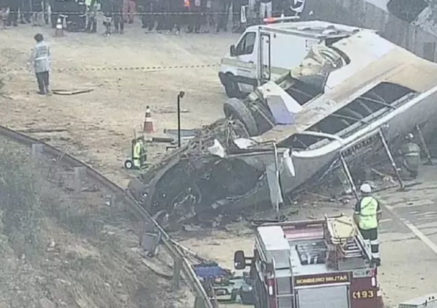 Sete Torcedores do Corinthians Morrem em Capotamento de Ônibus