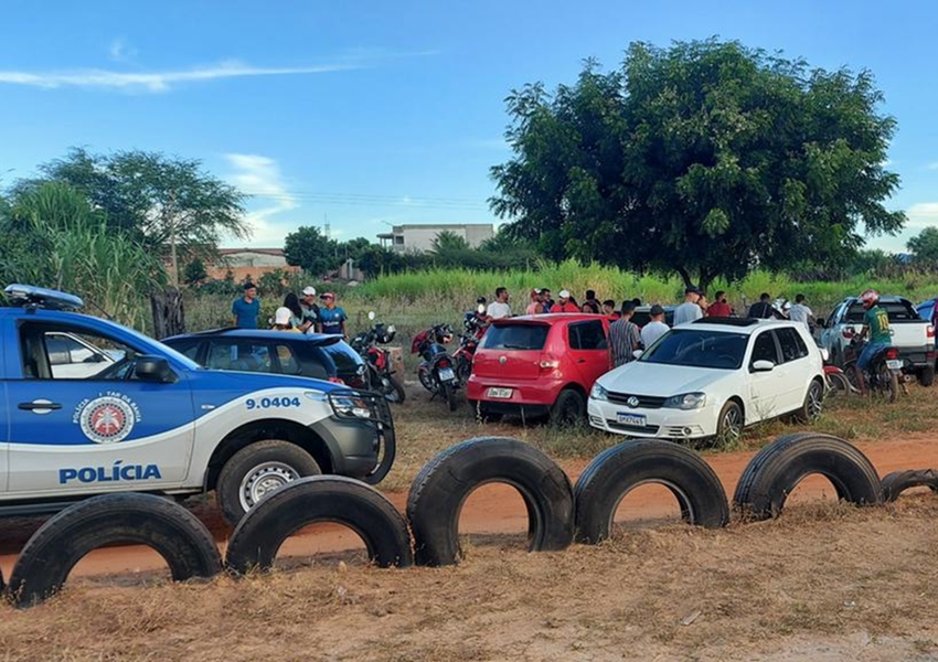 Evento clandestino é encerrado pela PM em Macaúbas