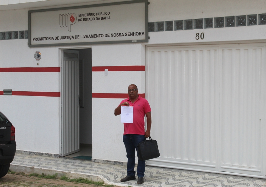 Vereador João de Ogum participa de audiência no Ministério Público