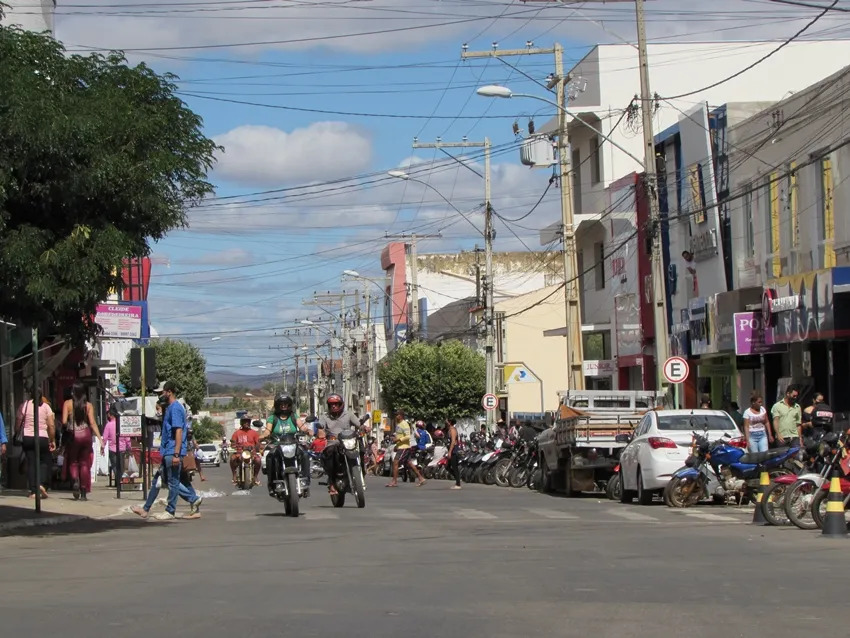 Veículos de placas com finais 9 e 0 têm desconto no IPVA até 31 de julho