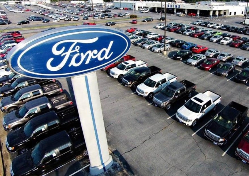 Ford encerra a produção de veículos no Brasil e fecha fábricas