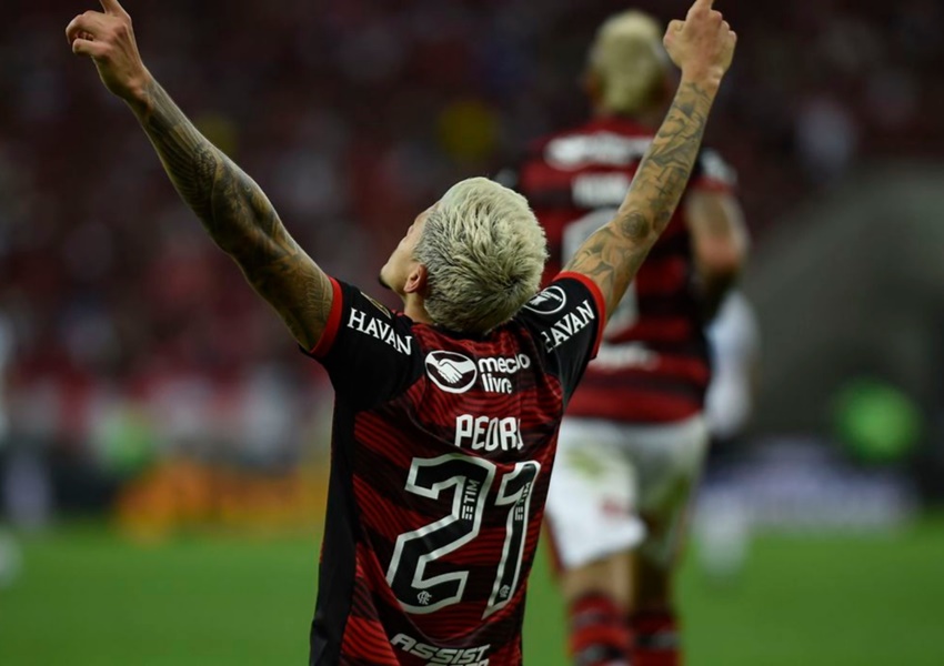 Flamengo derrota Vélez para alcançar final da Libertadores