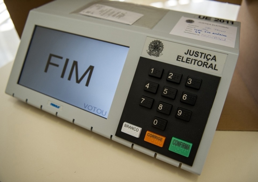 Eleição de 2018 terá somente 30 mil urnas eletrônicas com voto impresso