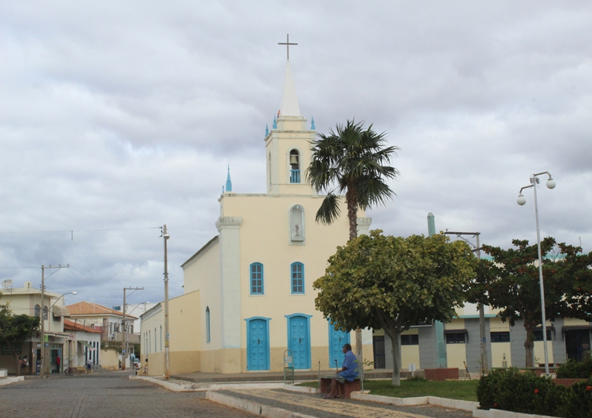 Rui Costa autoriza a retomada do transporte intermunicipal em Dom Basílio