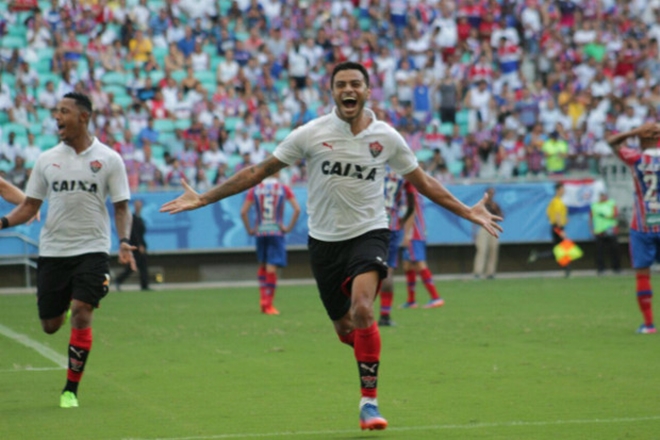 Vitória vence o Bahia por 2x1 fechando a primeira fase do Baianão com 100% de aproveitamento