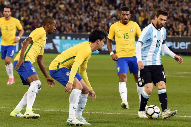 Brasil perde da Argentina por 1 a 0 e acaba com invencibilidade de Tite