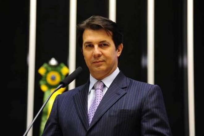 Relator da Reforma da Previdência, Arthur Maia tem empresa na lista de devedores do INSS