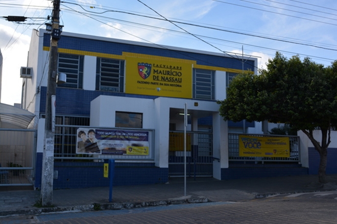 Faculdade Maurício de Nassau realiza Vestibular em Livramento