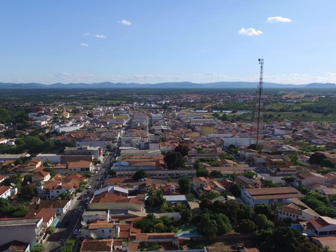 Livramento: Dupla promove arrastão e faz várias vítimas no centro da cidade